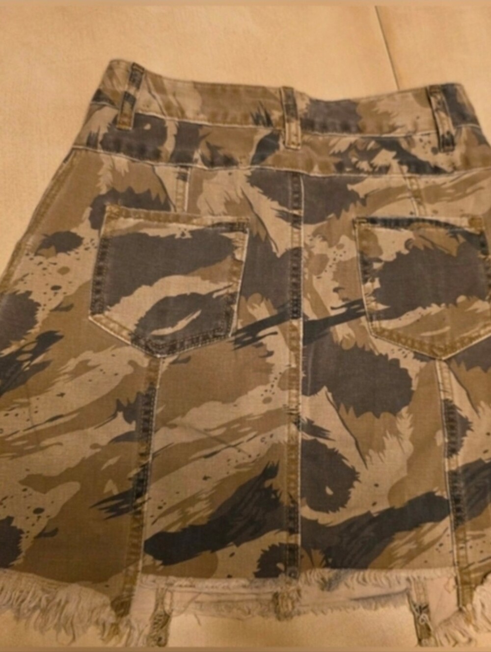 POL Camo Raw Hem Mini Skirt | High Waisted Utility Grunge Boho. Size S. Cotton - Picture 7 of 13